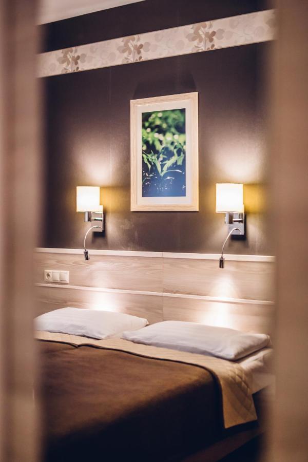 Natur Hotel Koevesteto Hosszuheteny Dış mekan fotoğraf