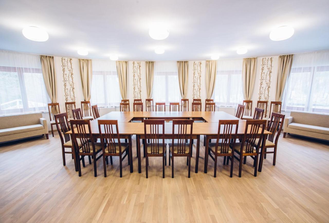 Natur Hotel Koevesteto Hosszuheteny Dış mekan fotoğraf